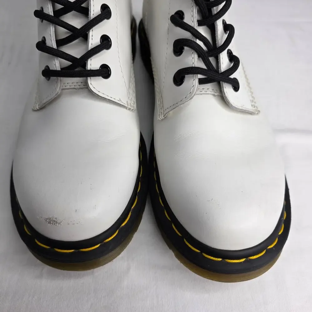Dr. Martens White Leather Combat Boots Women’s Size 9 Lace Up Punk Grunge